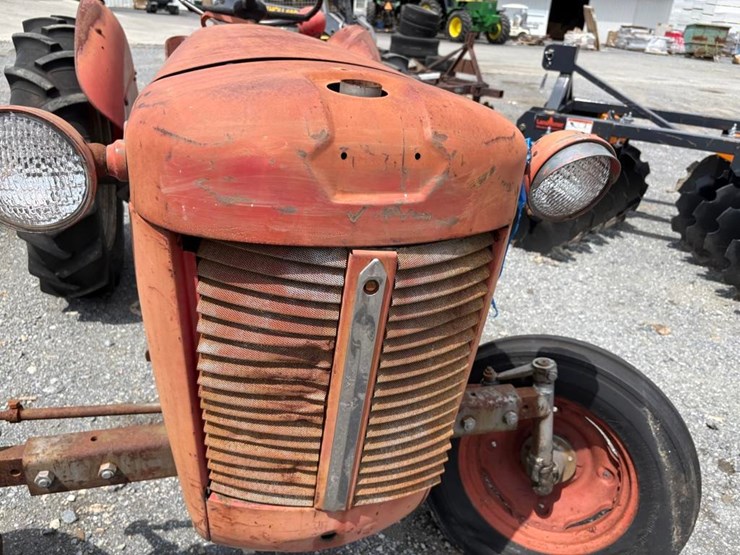 massey-ferguson-25-image-19