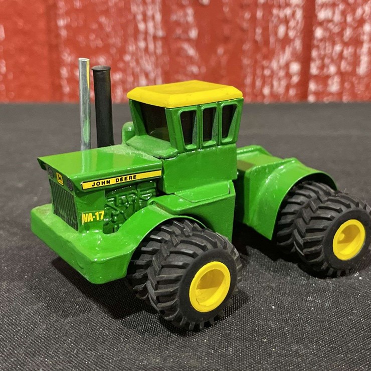 JOHN DEERE 64