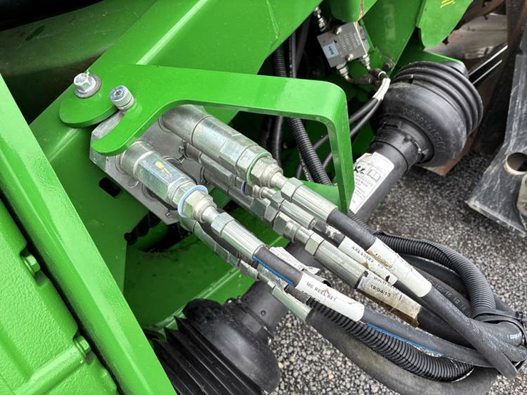 2019-john-deere-740fd-image-41