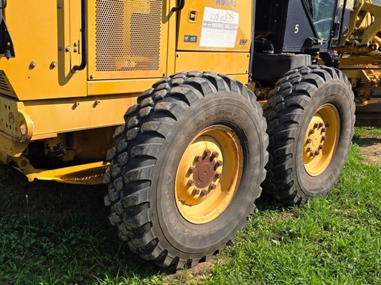 2009-caterpillar-140m-vhp-image-29