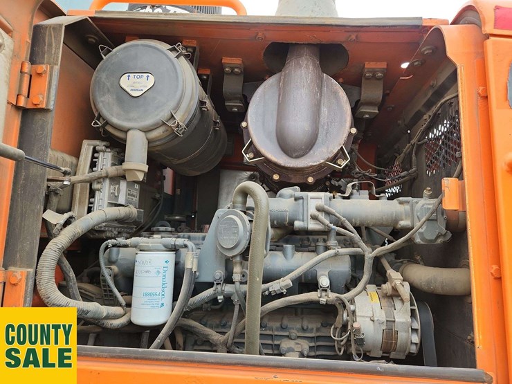 2015-doosan-dl250-3-image-22