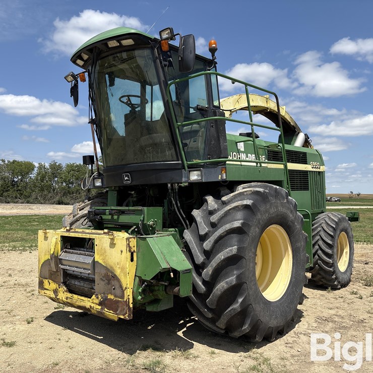 2001 JOHN DEERE 6950