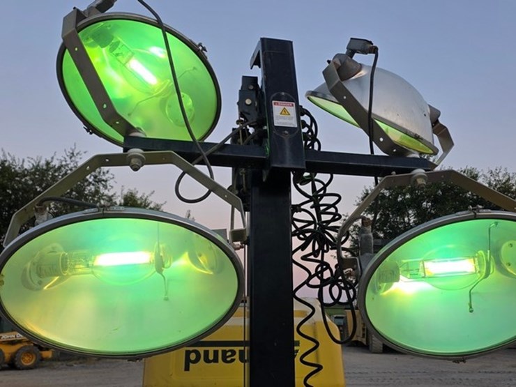 2018-allmand-light-tower-(runs-and-works)-image-27