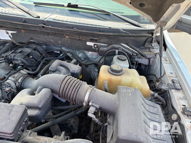 2011-ford-f150-image-22