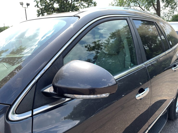 2013-buick-enclave-image-15