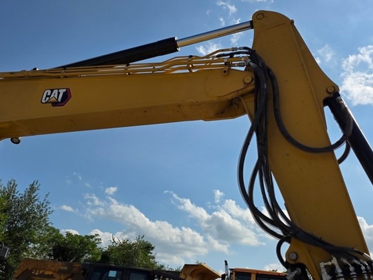 2023-caterpillar-310-image-49