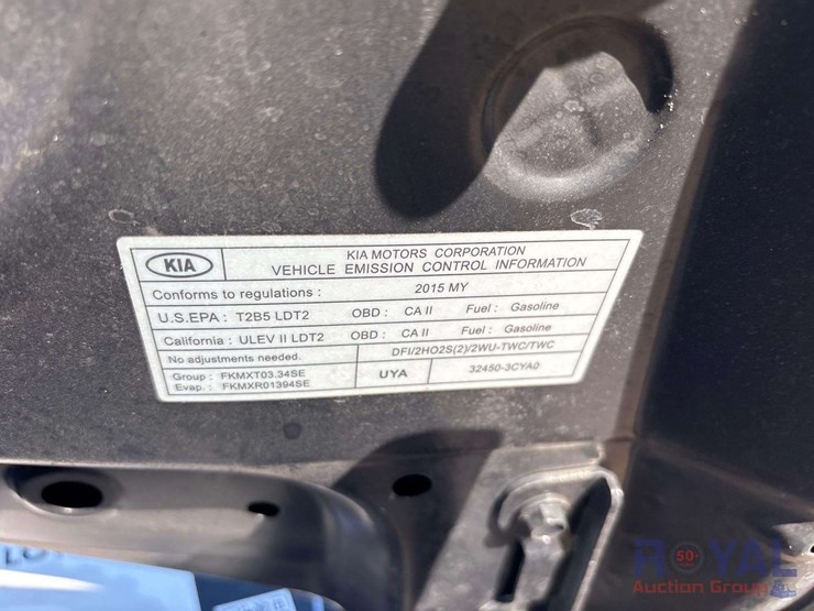 2015-kia-sedona-image-7