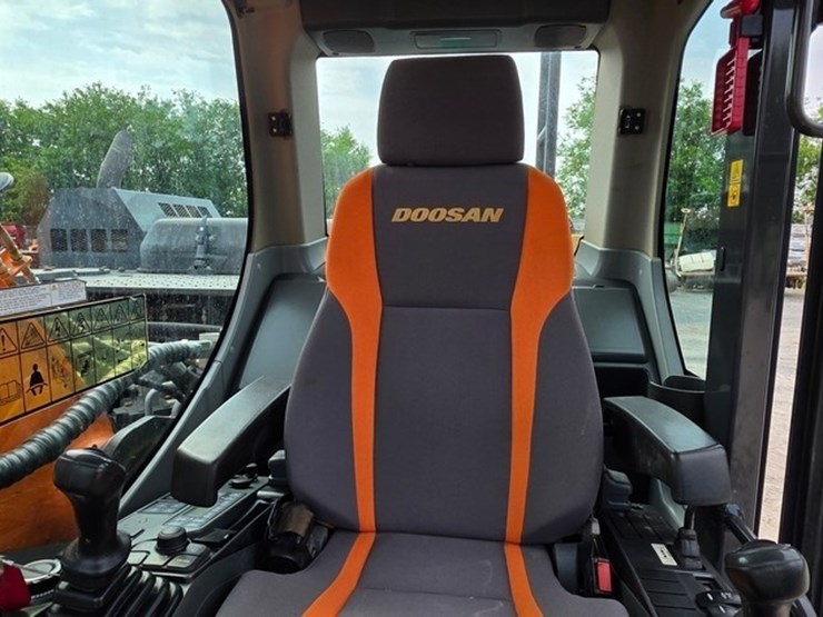 2019-doosan-dx225-lc-5-image-80