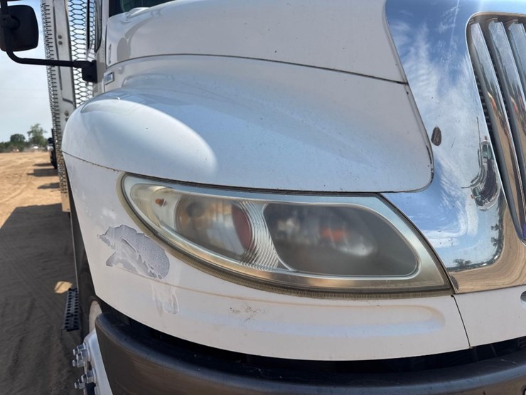 2010-international-durastar-4400-image-20