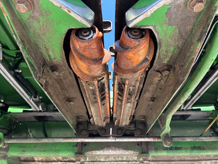 2013-john-deere-612c-image-42