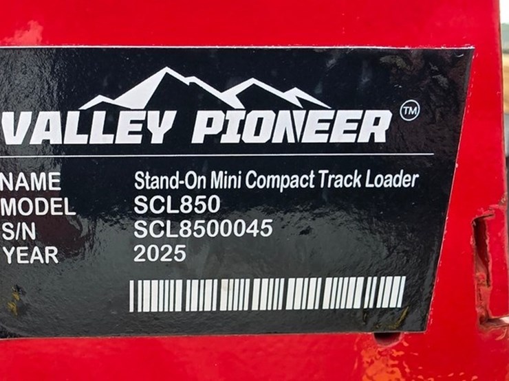 new-valley-pioneer-scl850-mini-skidloader-image-5