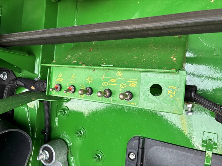2023-john-deere-s780-image-63