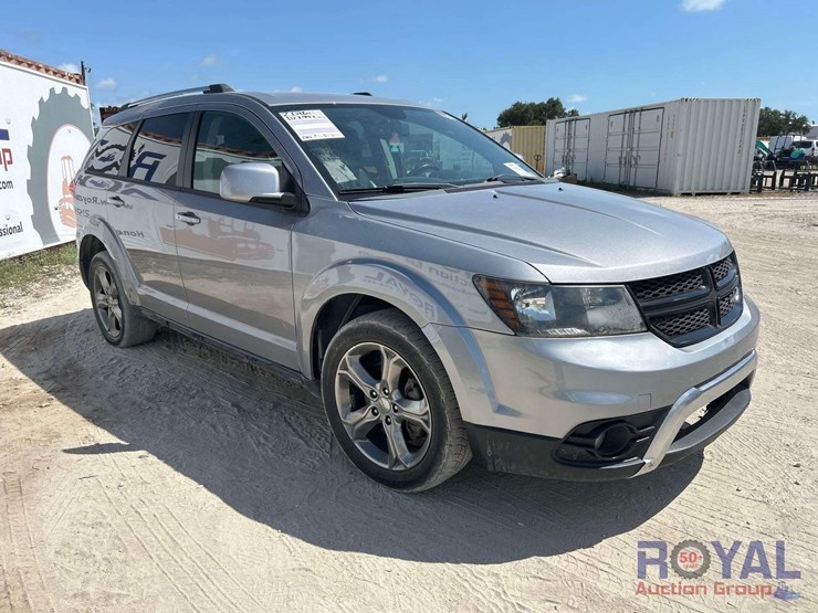2016-dodge-journey-image-2