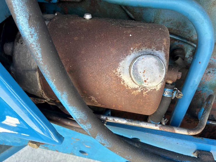ford-tw25-image-51
