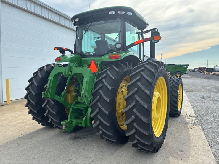 2012-john-deere-8360r-image-7