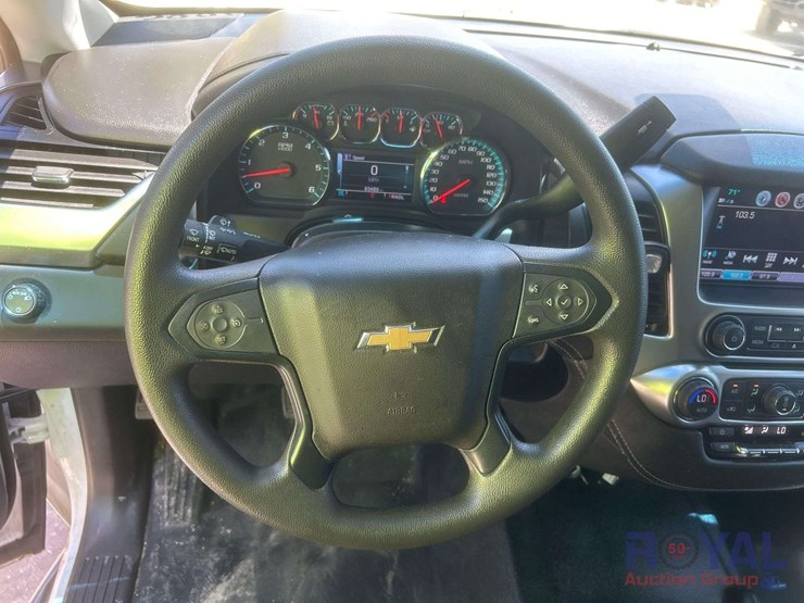 2019-chevrolet-tahoe-image-10