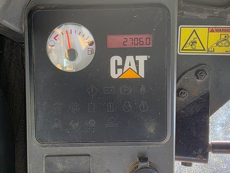 2012-caterpillar-272c-image-55
