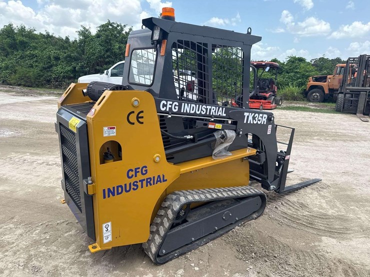 2025-cfg-industrial-tk35r-mini-track-loader-skid-steer-image-3