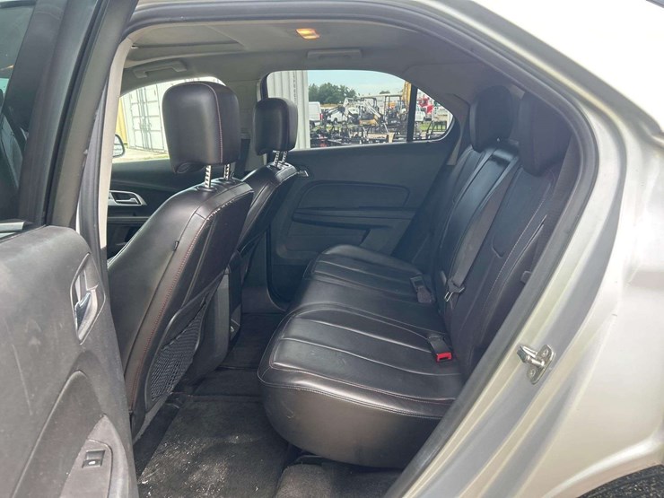 2014-chevrolet-equinox-image-19