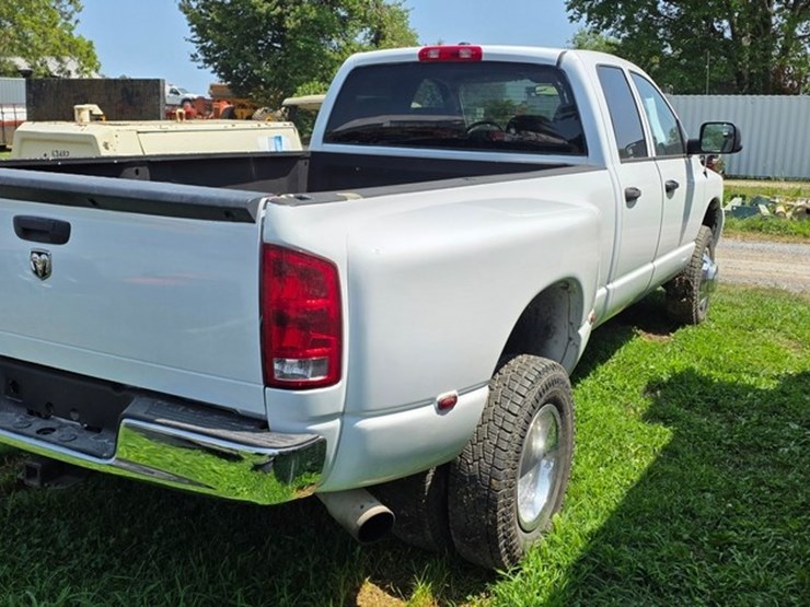 2006-dodge-ram-3500-image-4