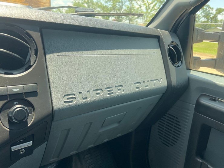 2016-ford-f350-image-23