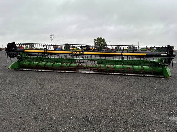 2013-john-deere-635f-image-4