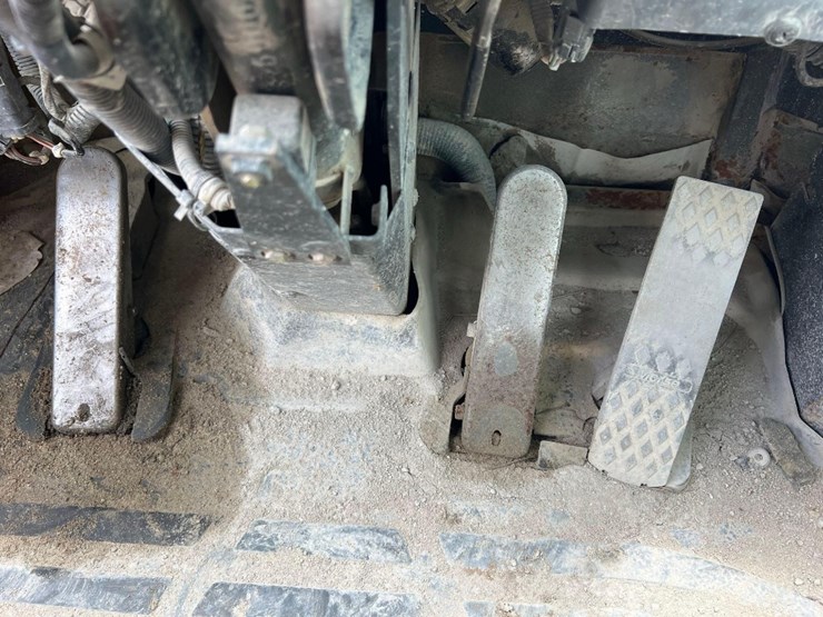 komatsu-wa450-image-33