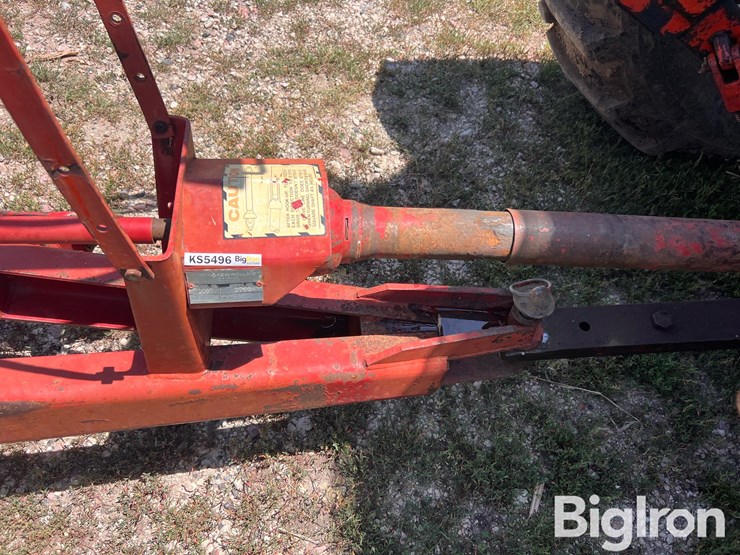 new-holland-1037-image-15