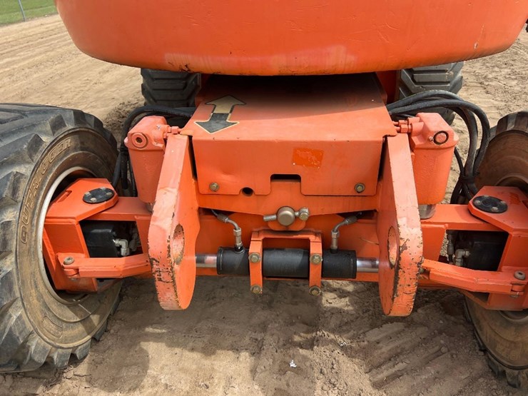 2008-jlg-450aj-image-12