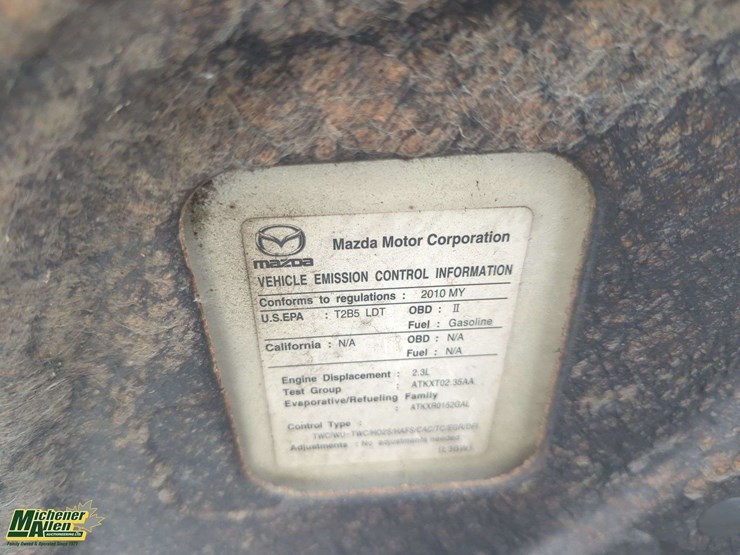 2010-mazda-cx7-image-24