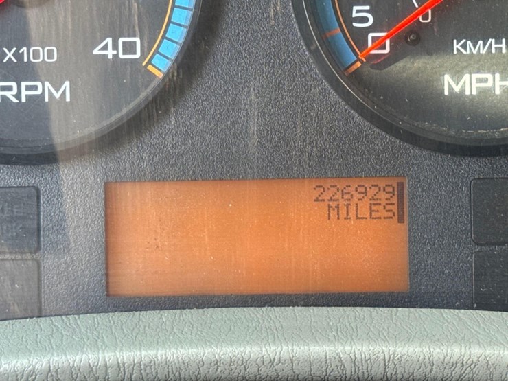 2010-international-durastar-4400-image-33