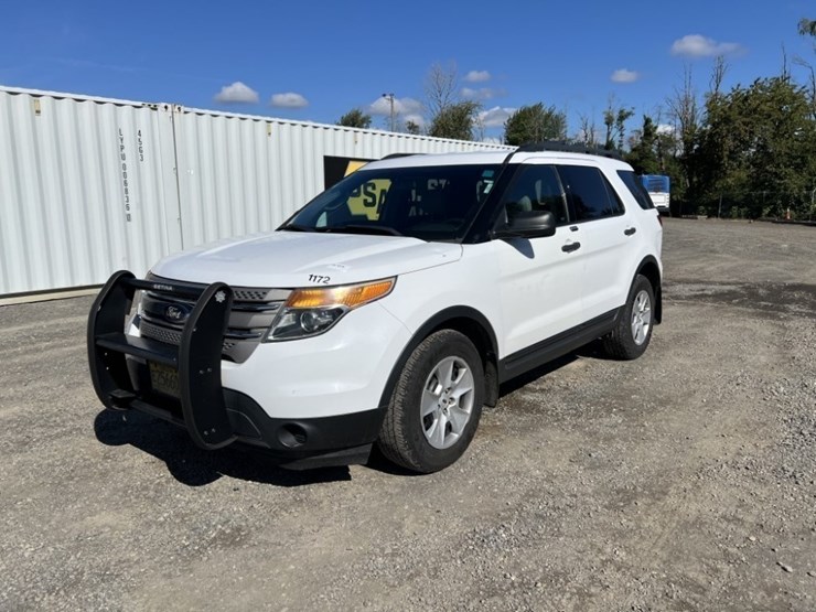 2014-ford-explorer-image-1