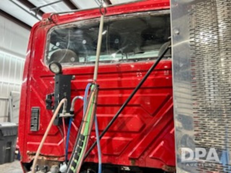 2011-international-prostar-image-15
