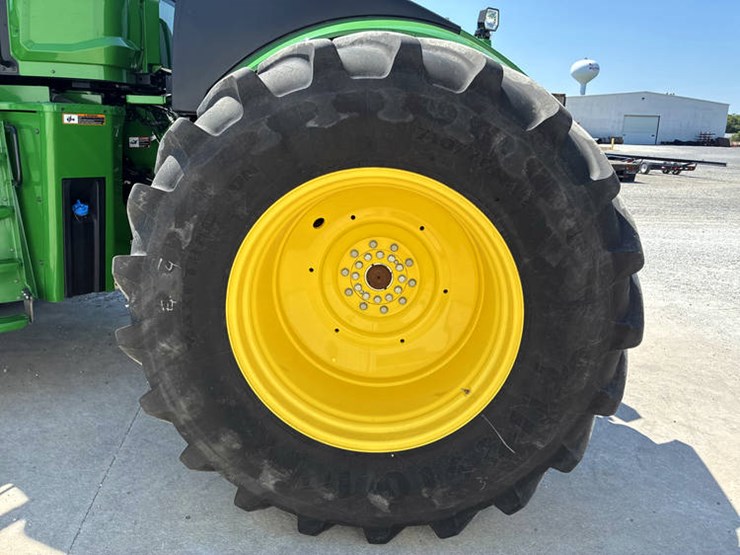 2023-john-deere-9r-440-image-71