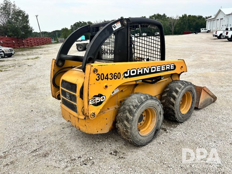 john-deere-250-image-8