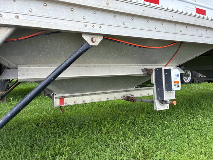 2013-stoughton-trailer-image-23