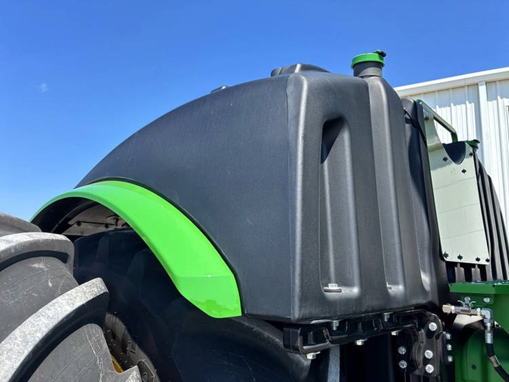 2023-john-deere-9r-440-image-29
