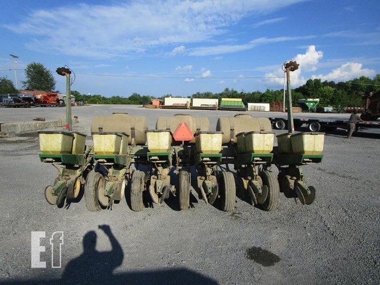 john-deere-7000-image-3