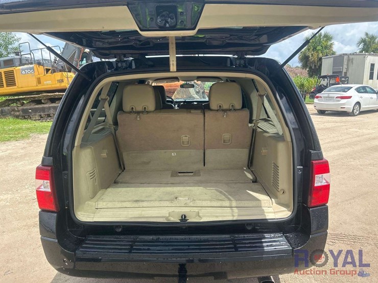 2015-ford-expedition-el-xlt-image-17