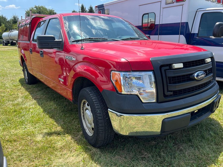 2014-ford-f150-xl-image-3