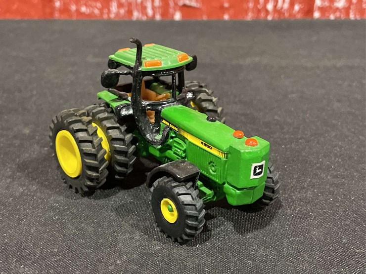 john-deere-64-image-8