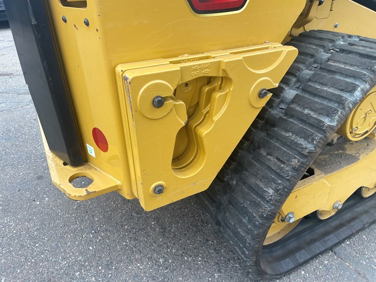 2019-caterpillar-259d3-image-20