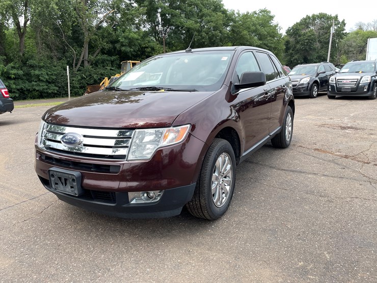 2010-ford-edge-image-1