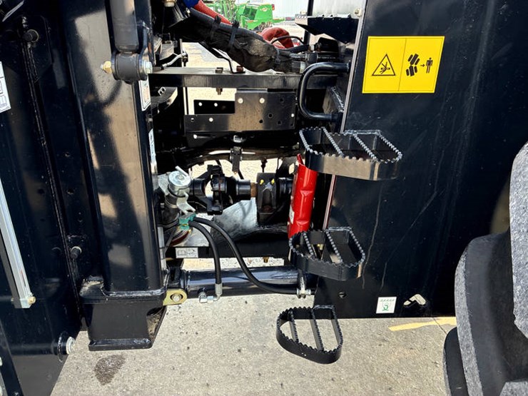 2021-new-holland-t9.565-image-37