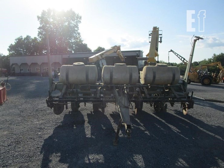 john-deere-7000-image-12