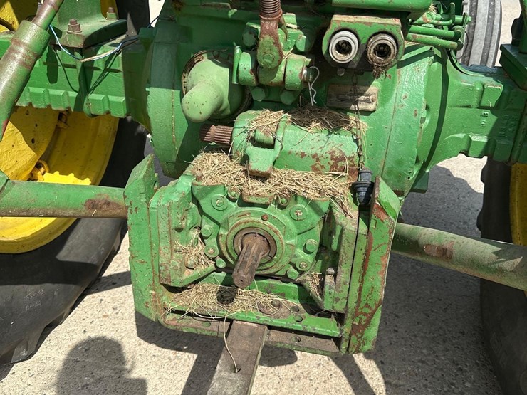 john-deere-4020-image-14