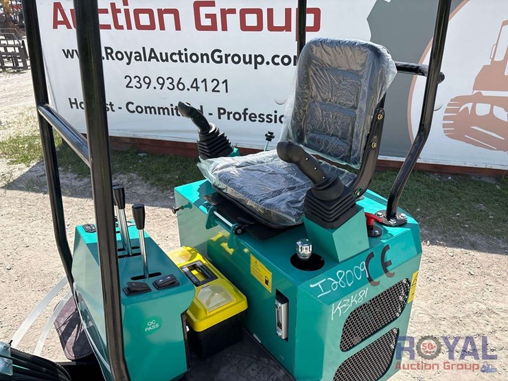 unused-2025-cfg-mh12rx-mini-excavator-image-12