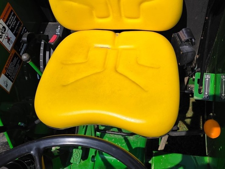 john-deere-5203-image-45