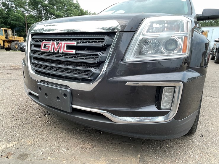 2016-gmc-terrain-sle-image-11