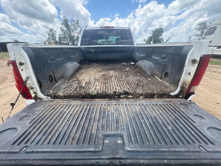 2008-chevrolet-silverado-image-44